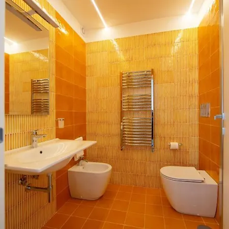 Gemmis In * פומפיי