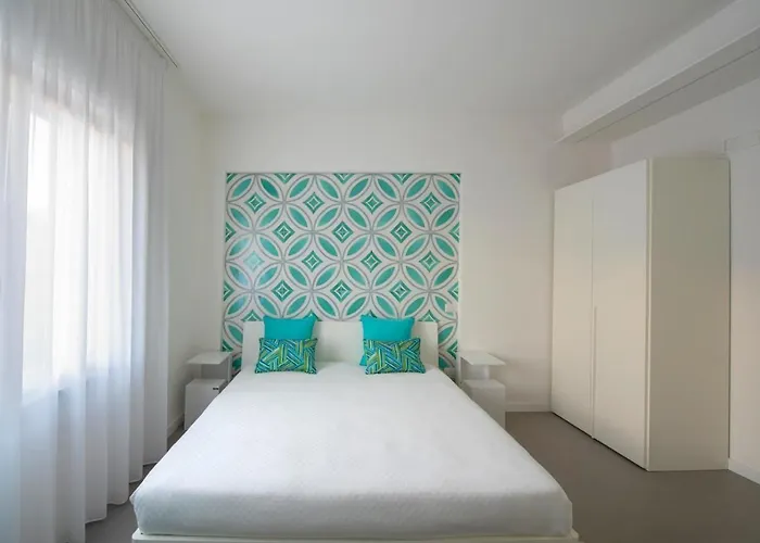 Gemmis In Couette-café Pompéi