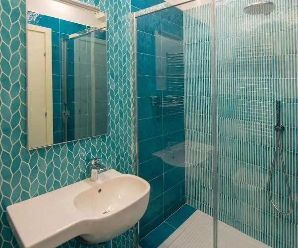 Gemmis In Couette-café 3*